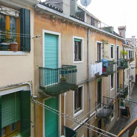 Campiello Squelini * Venice